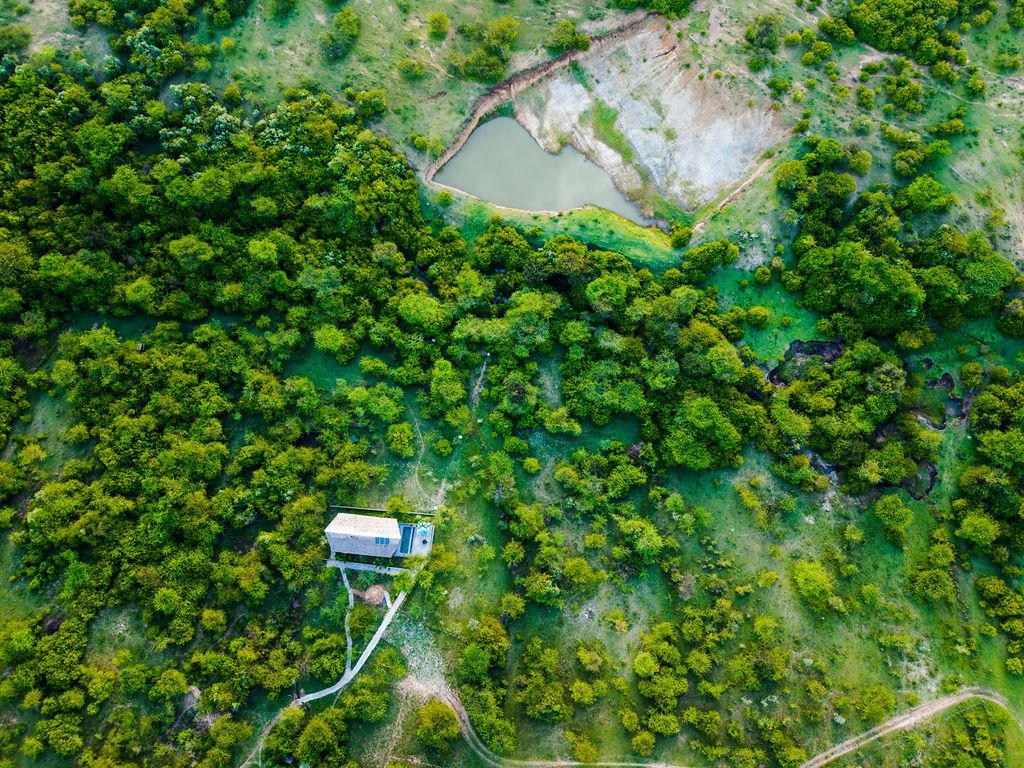 DJI_20250404070958_0230_D-HDR
